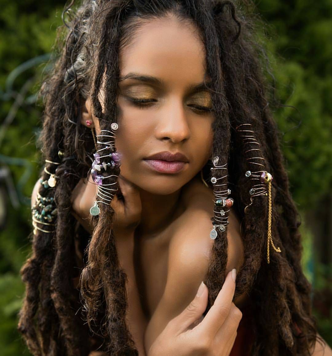 9e8062cf29c32b748394b176216be485